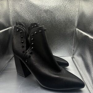 Never Worn